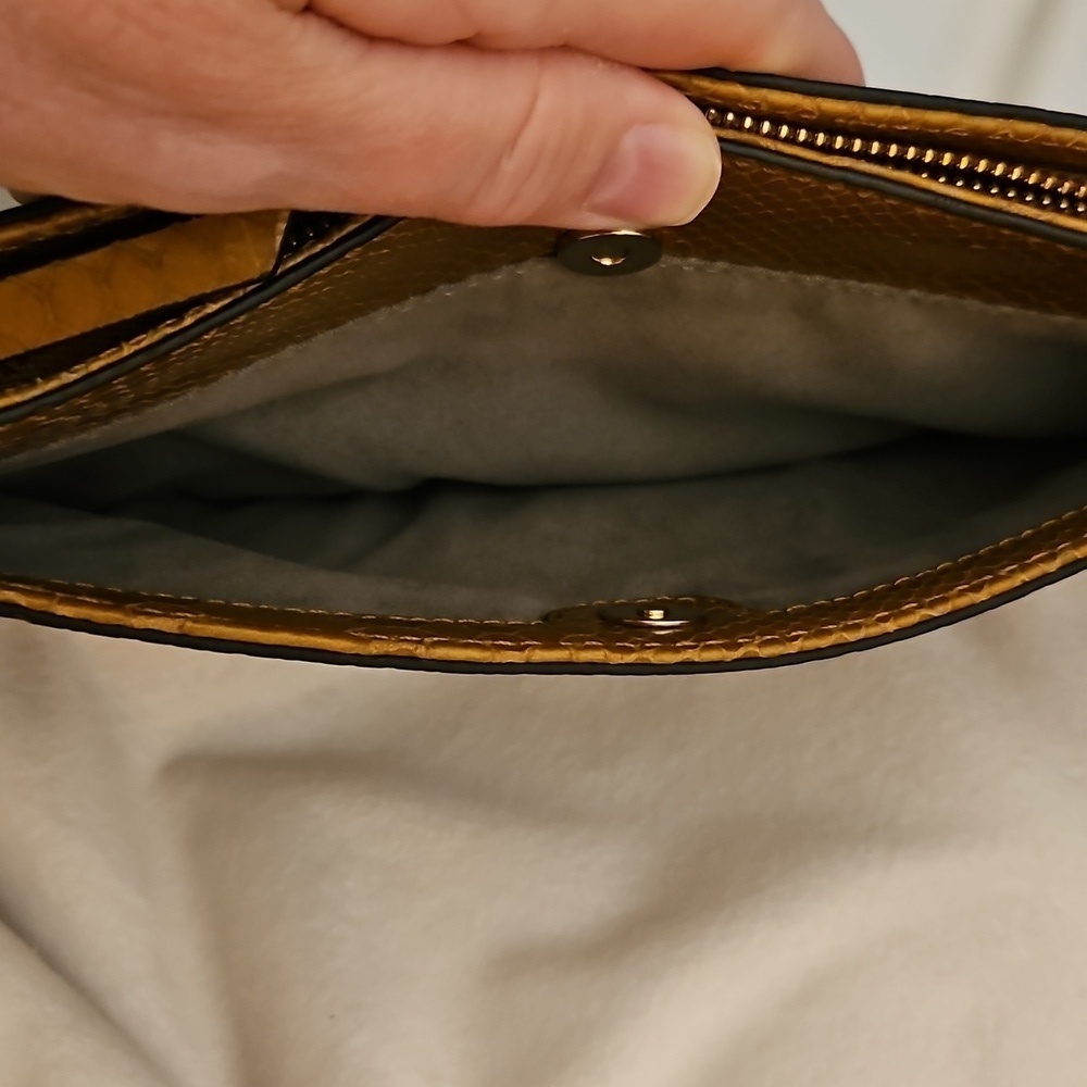 Vince Camuto Y2k Irine Dark Wheat Snakeskin Leather Mini Baguette Shoulder Bag - Picture 7 of 14